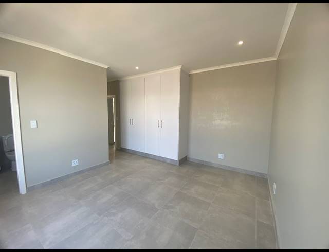 3 BEDROOM HOUSE FOR SALE IN LALELA ESTATE